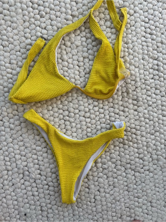 SHEIN Other - SHEIN Yellow Textured Bikini Set